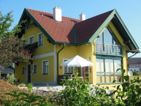 Отель Marga`s Ferienwohnung, Лембах